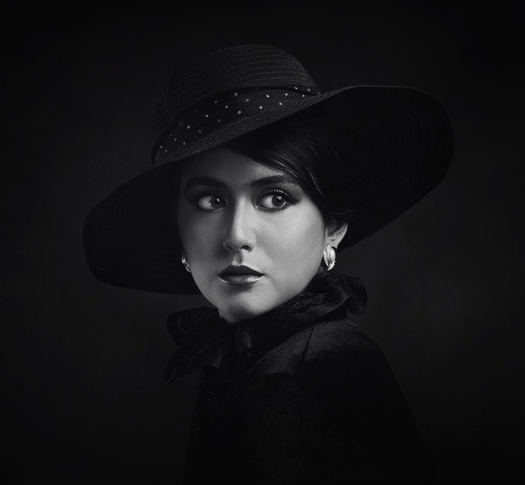 cati ani are mama lui adela popescu