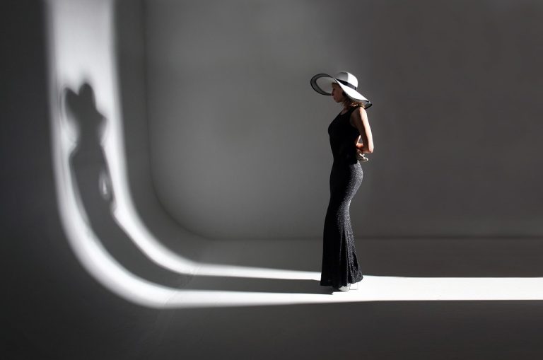 tinute elegante dama cu pantaloni